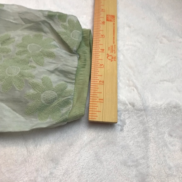 Retrology Womens Small Blouse Shirt Puff Short Sleeve Green Floral - Picture 6 of 9